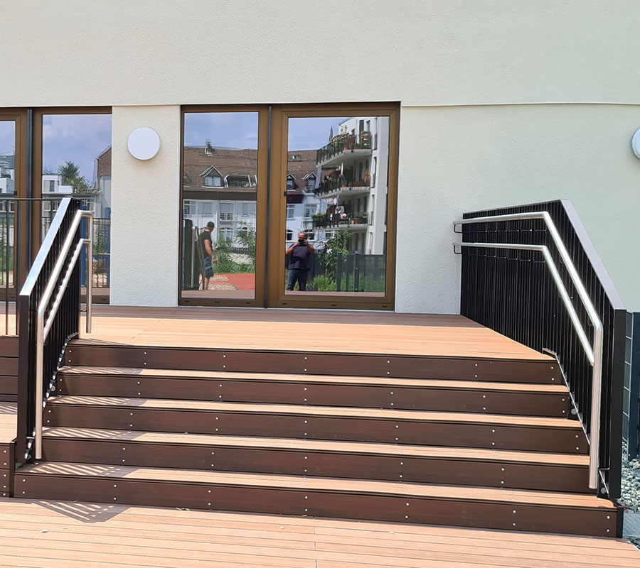 leistungen-anbaubalkone-und-stahlterrassen